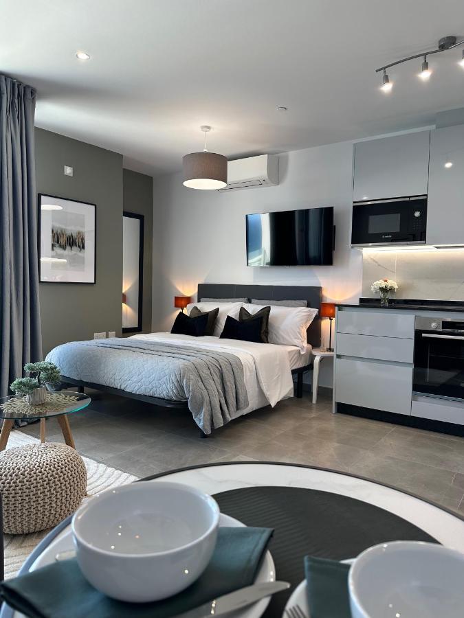 E1 Presidential Studios On High Floor With Stunning Sea Views Gibraltar Exterior foto