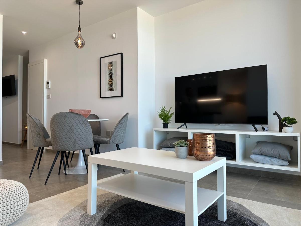 E1 Presidential Studios On High Floor With Stunning Sea Views Gibraltar Exterior foto