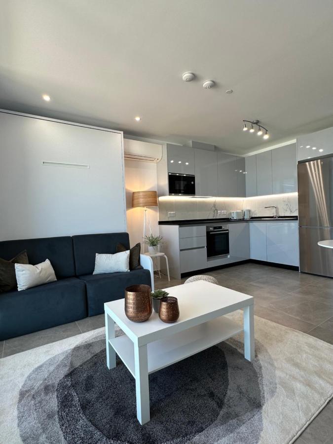 E1 Presidential Studios On High Floor With Stunning Sea Views Gibraltar Exterior foto